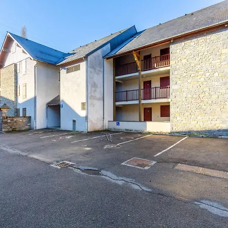 4 Pers Avec Piscine Et Parking A Aure - Fr-1-296-482