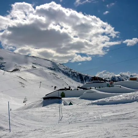 Daire 4 Pers Avec Piscine Et Parking A Aure - Fr-1-296-482 *